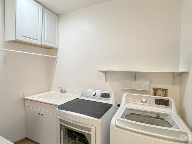 6000 Tandil Way, Bakersfield, CA 93306