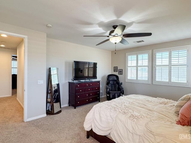 6000 Tandil Way, Bakersfield, CA 93306