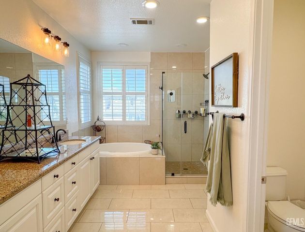 6000 Tandil Way, Bakersfield, CA 93306