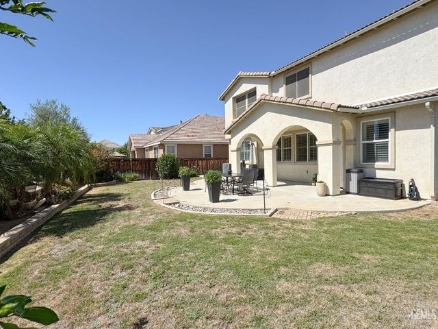 6000 Tandil Way, Bakersfield, CA 93306