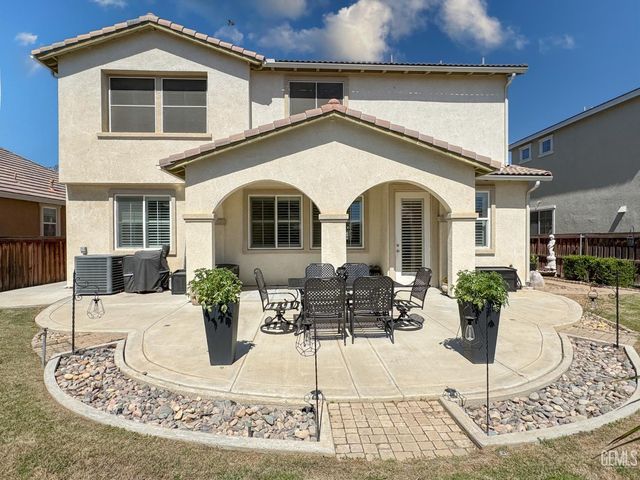 6000 Tandil Way, Bakersfield, CA 93306