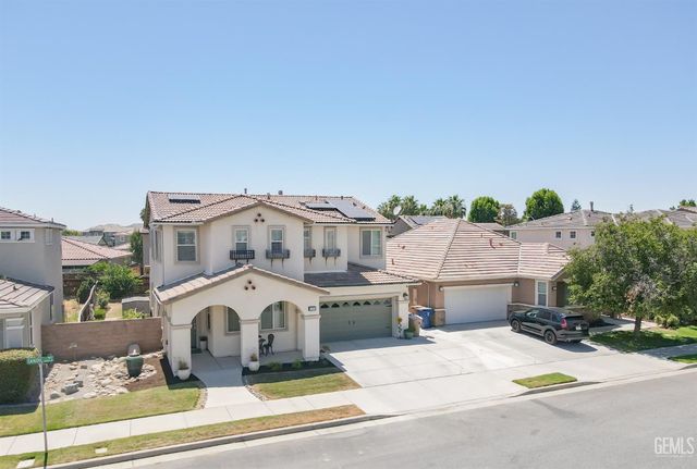 6000 Tandil Way, Bakersfield, CA 93306