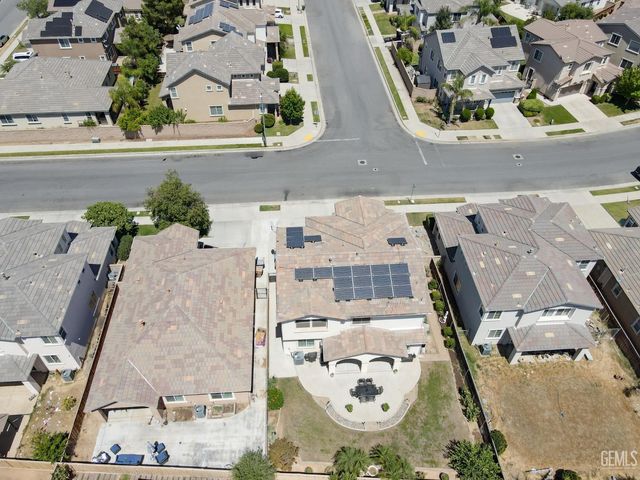 6000 Tandil Way, Bakersfield, CA 93306