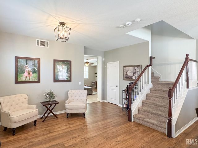 6000 Tandil Way, Bakersfield, CA 93306
