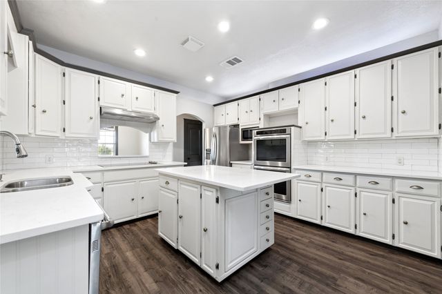 21 Brookhollow Circle, Melissa, TX 75454