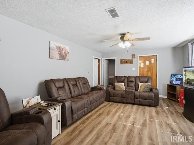 415 E Bradford Street, Marion, IN 46952