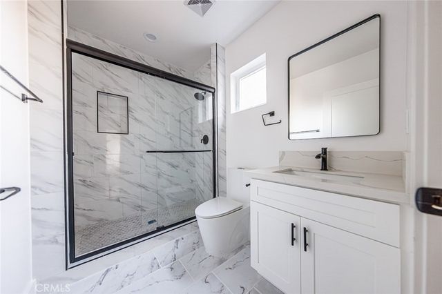 1243 N Sycamore Street, Los Angeles, CA 90038