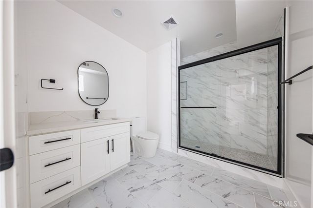 1243 N Sycamore Street, Los Angeles, CA 90038