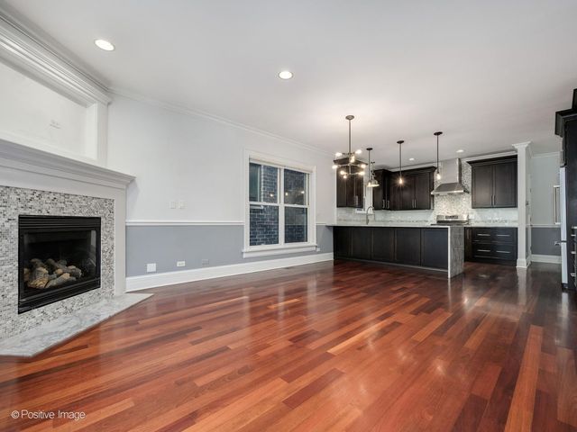 3713 N Ashland Avenue 1N, Chicago, IL 60613
