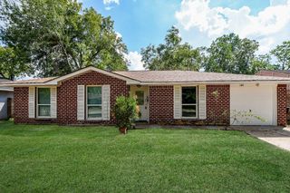 5811 Greencraig Drive, Houston, TX 77035