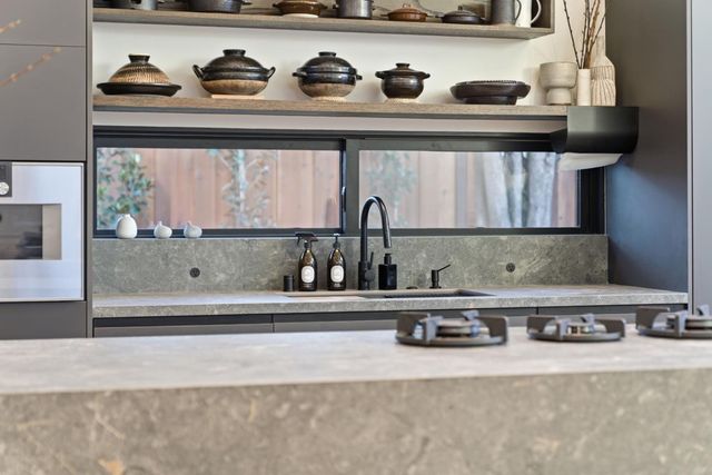 947 Colonial, Palo Alto, CA 94303