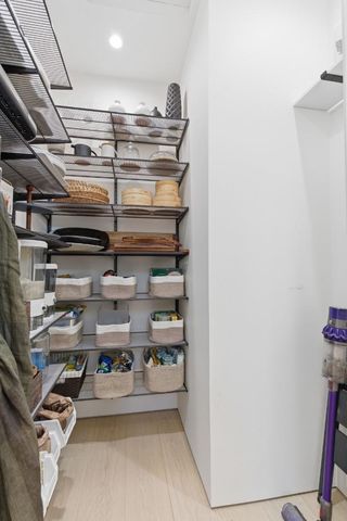 947 Colonial, Palo Alto, CA 94303