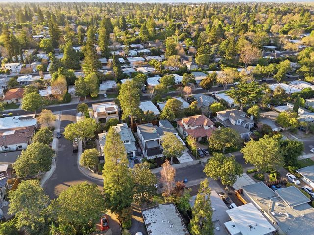 947 Colonial, Palo Alto, CA 94303