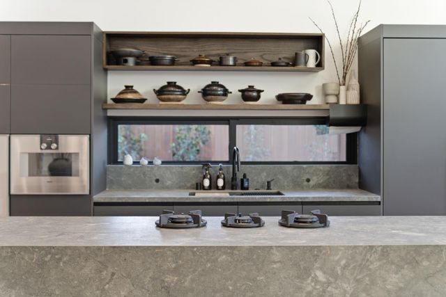 947 Colonial, Palo Alto, CA 94303