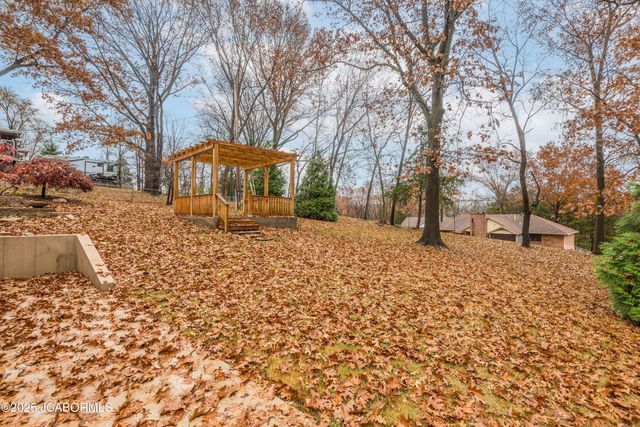 229 FREDRICKS LANE, Jefferson City, MO 65101