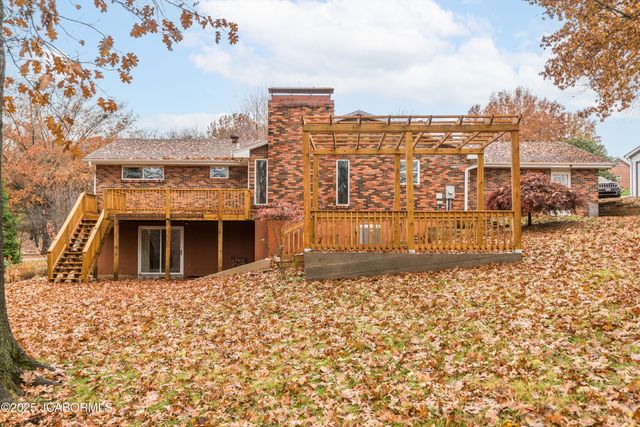 229 FREDRICKS LANE, Jefferson City, MO 65101