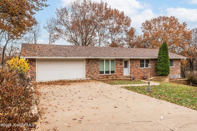 229 FREDRICKS LANE, Jefferson City, MO 65101
