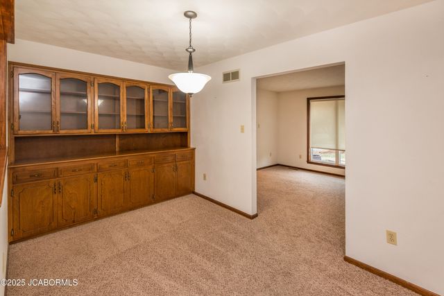 229 FREDRICKS LANE, Jefferson City, MO 65101