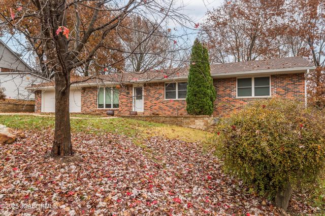 229 FREDRICKS LANE, Jefferson City, MO 65101