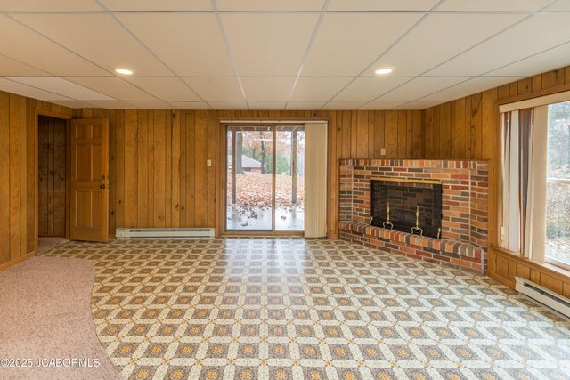 229 FREDRICKS LANE, Jefferson City, MO 65101