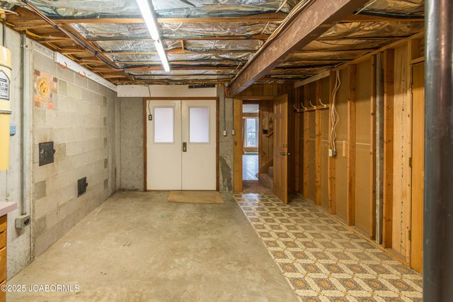 229 FREDRICKS LANE, Jefferson City, MO 65101