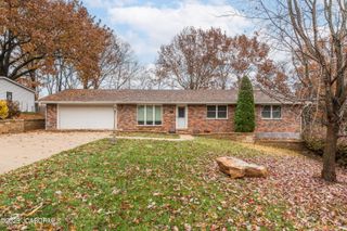 229 FREDRICKS LANE, Jefferson City, MO 65101