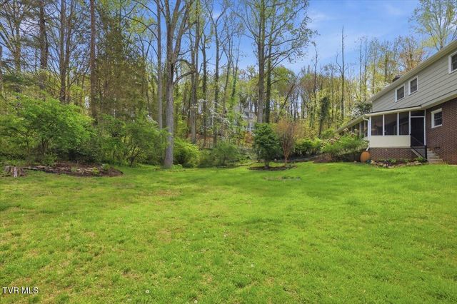 1415 Woodmont Drive, Greeneville, TN 37743