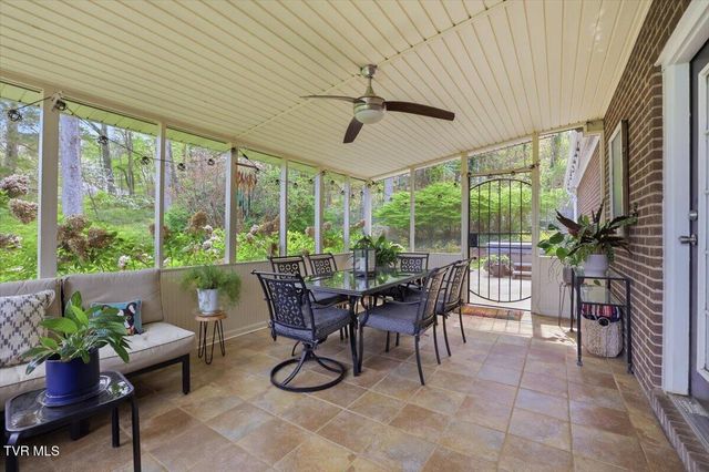1415 Woodmont Drive, Greeneville, TN 37743