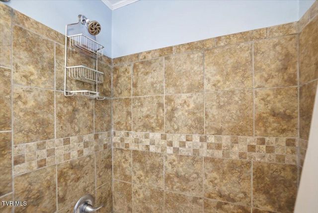 1415 Woodmont Drive, Greeneville, TN 37743