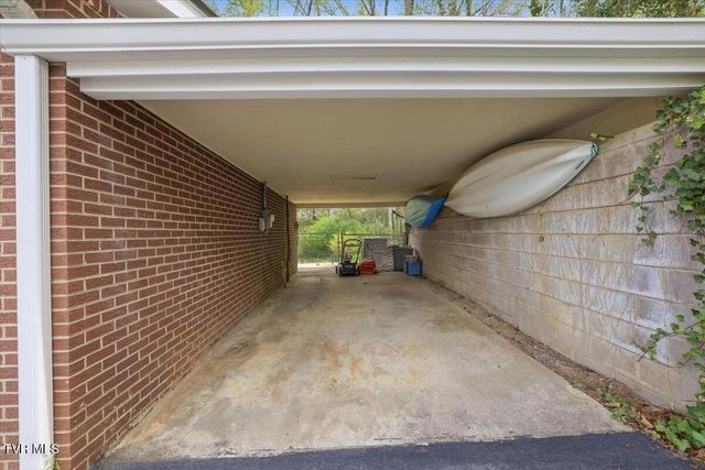 1415 Woodmont Drive, Greeneville, TN 37743