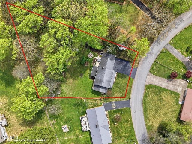 1415 Woodmont Drive, Greeneville, TN 37743