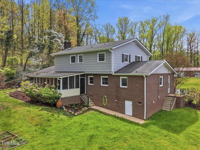 1415 Woodmont Drive, Greeneville, TN 37743