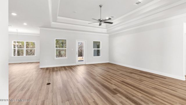 14223 Quill Avenue, Biloxi, MS 39532