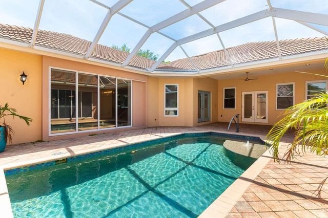 6914 STANHOPE PLACE, Bradenton, FL 34201