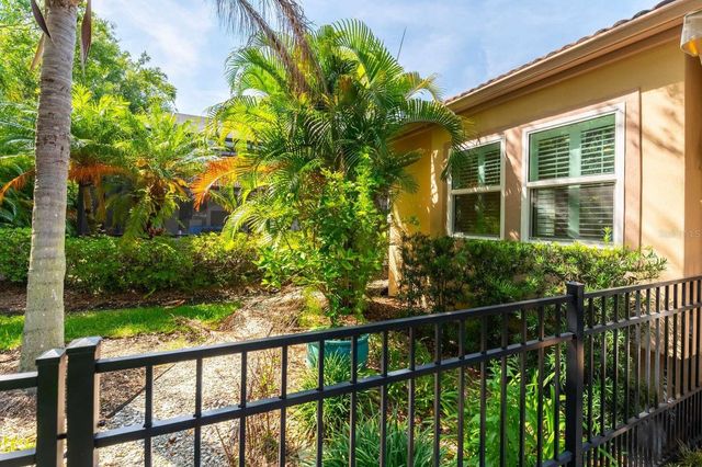 6914 STANHOPE PLACE, Bradenton, FL 34201