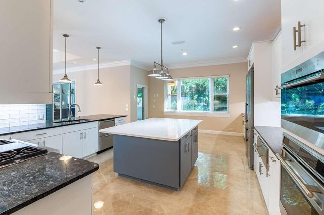 6914 STANHOPE PLACE, Bradenton, FL 34201