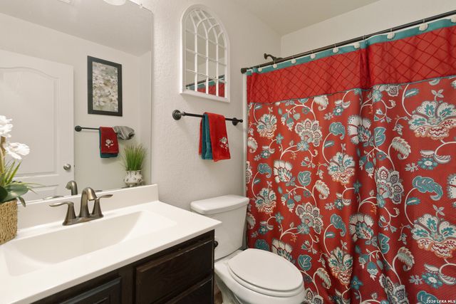 166 Granite Mist, Universal City, TX 78148