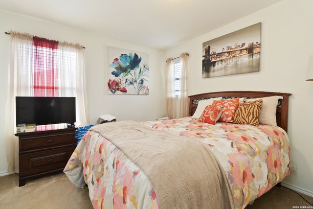 166 Granite Mist, Universal City, TX 78148