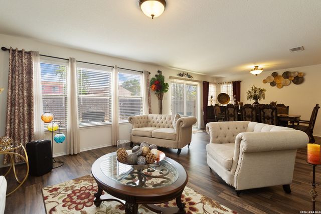 166 Granite Mist, Universal City, TX 78148