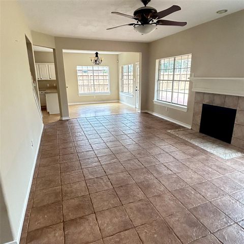 8806 Edenbridge Street, Spring, TX 77379