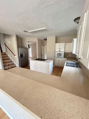 8806 Edenbridge Street, Spring, TX 77379