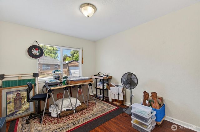 921 923 17th Avenue, Longview, WA 98632