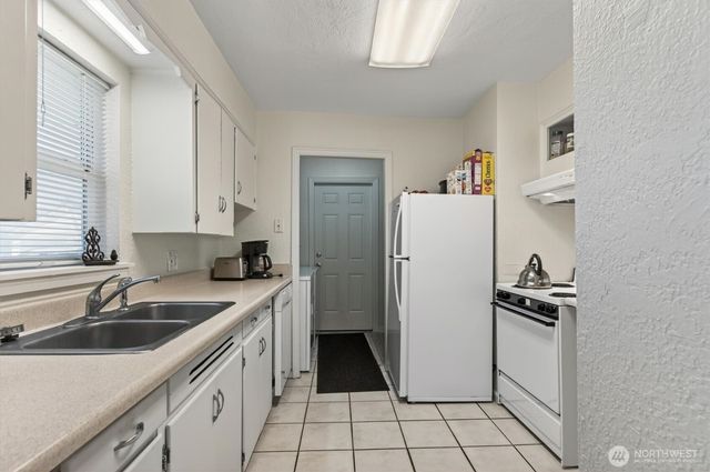 921 923 17th Avenue, Longview, WA 98632