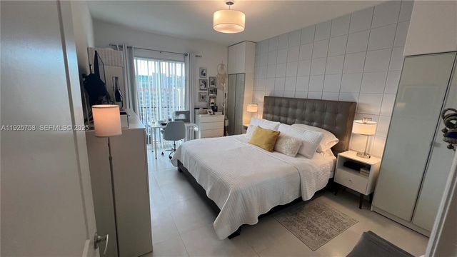 10 Aragon Ave 1019, Coral Gables, FL 33134