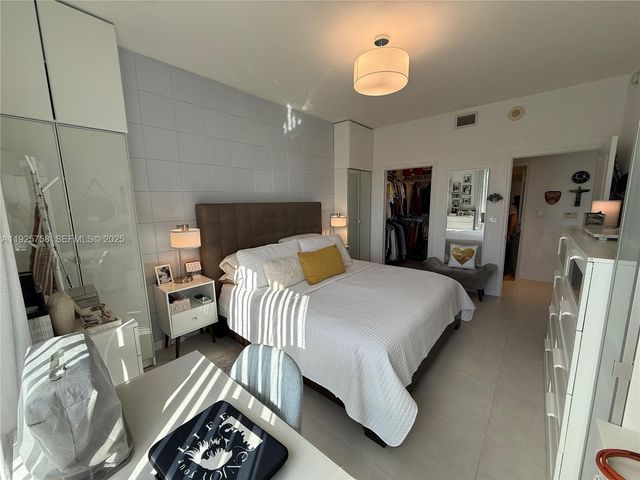 10 Aragon Ave 1019, Coral Gables, FL 33134