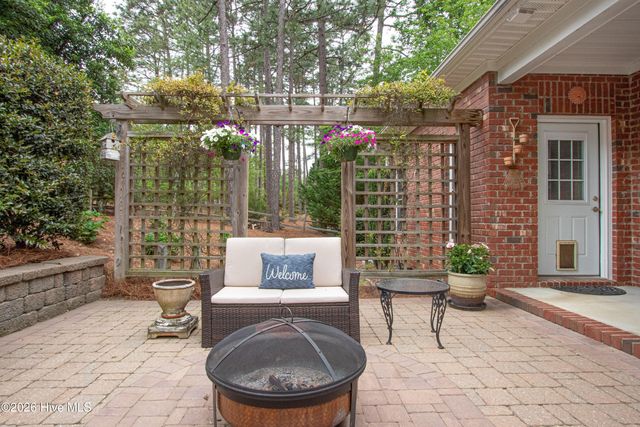 90 Bridle Path Circle, Pinehurst, NC 28374
