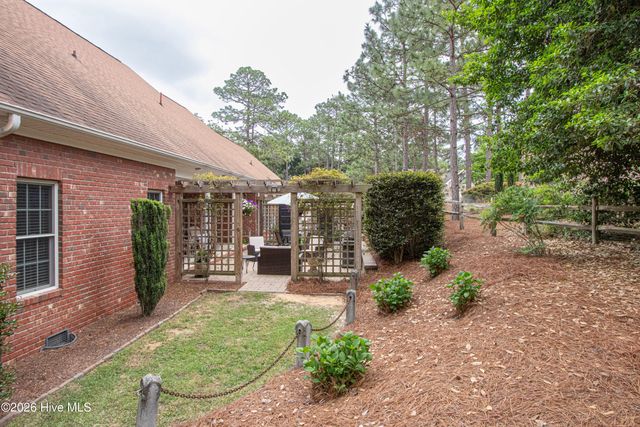 90 Bridle Path Circle, Pinehurst, NC 28374