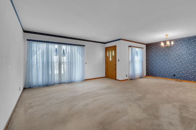 201 Cloverdale Rd, Shelbyville, TN 37160