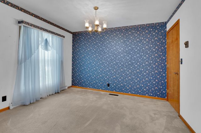 201 Cloverdale Rd, Shelbyville, TN 37160