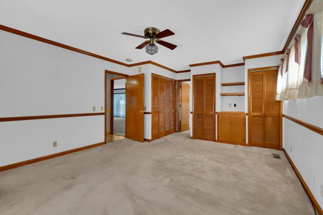 201 Cloverdale Rd, Shelbyville, TN 37160